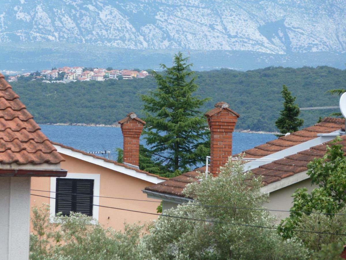 Apartments Monja & Dadi, Malinska, Vantacici Exterior photo